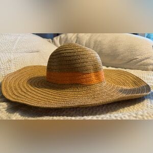 Women’s Straw Hat